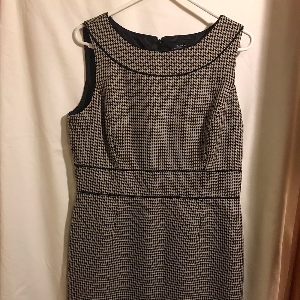 Tahari dress size 12